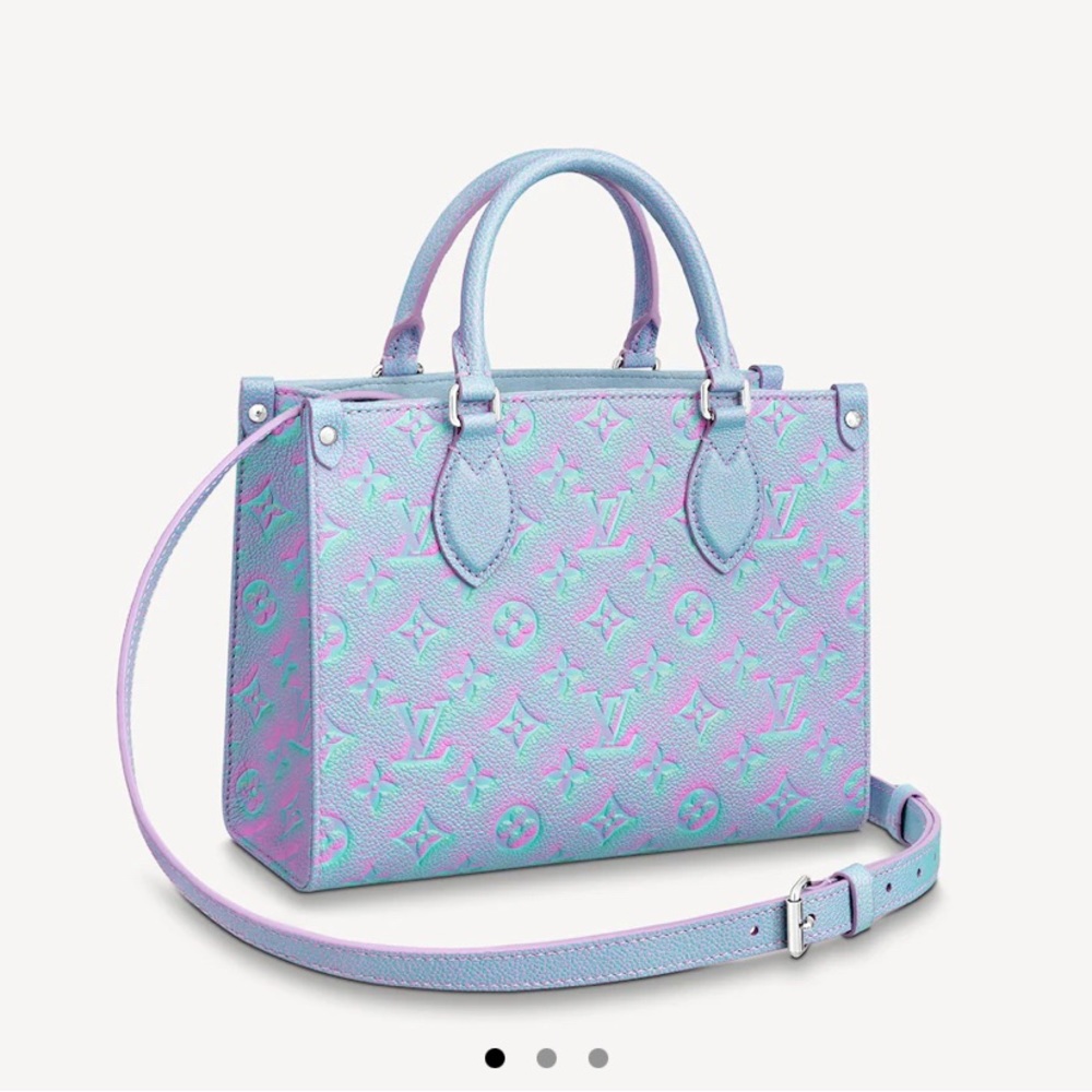 Louis Vuitton Stardust On the Go
Empreinte Monogram Lilah tote PM